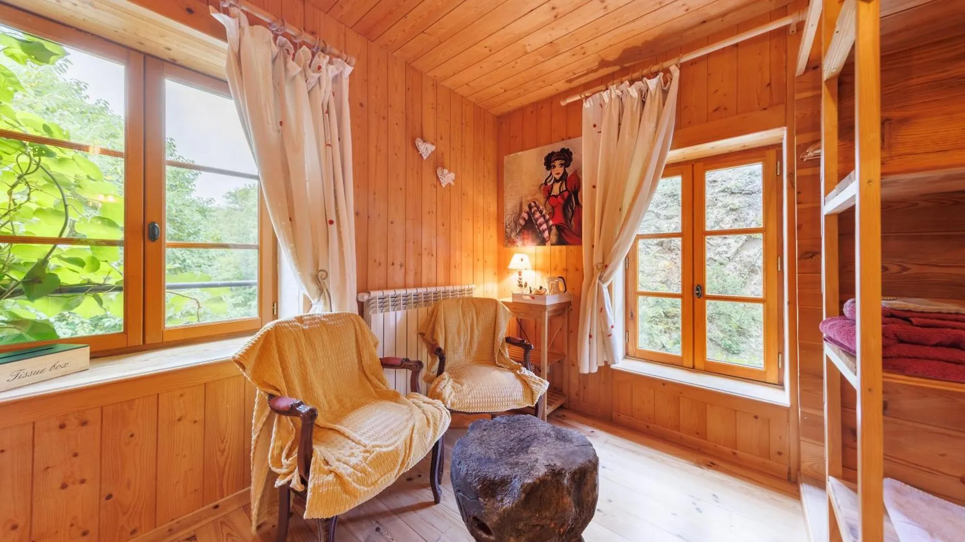 Holiday home Moulin Du Bateau - Gite De Charme - Piscine - Nature Leotoing