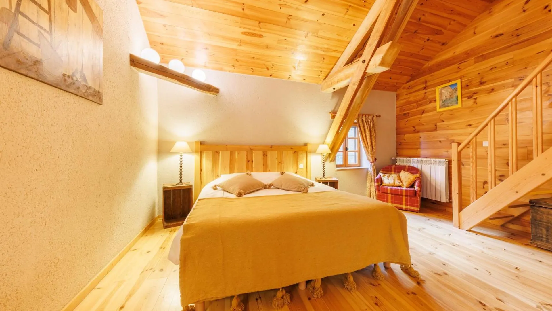 Holiday home Moulin Du Bateau - Gite De Charme - Piscine - Nature Leotoing
