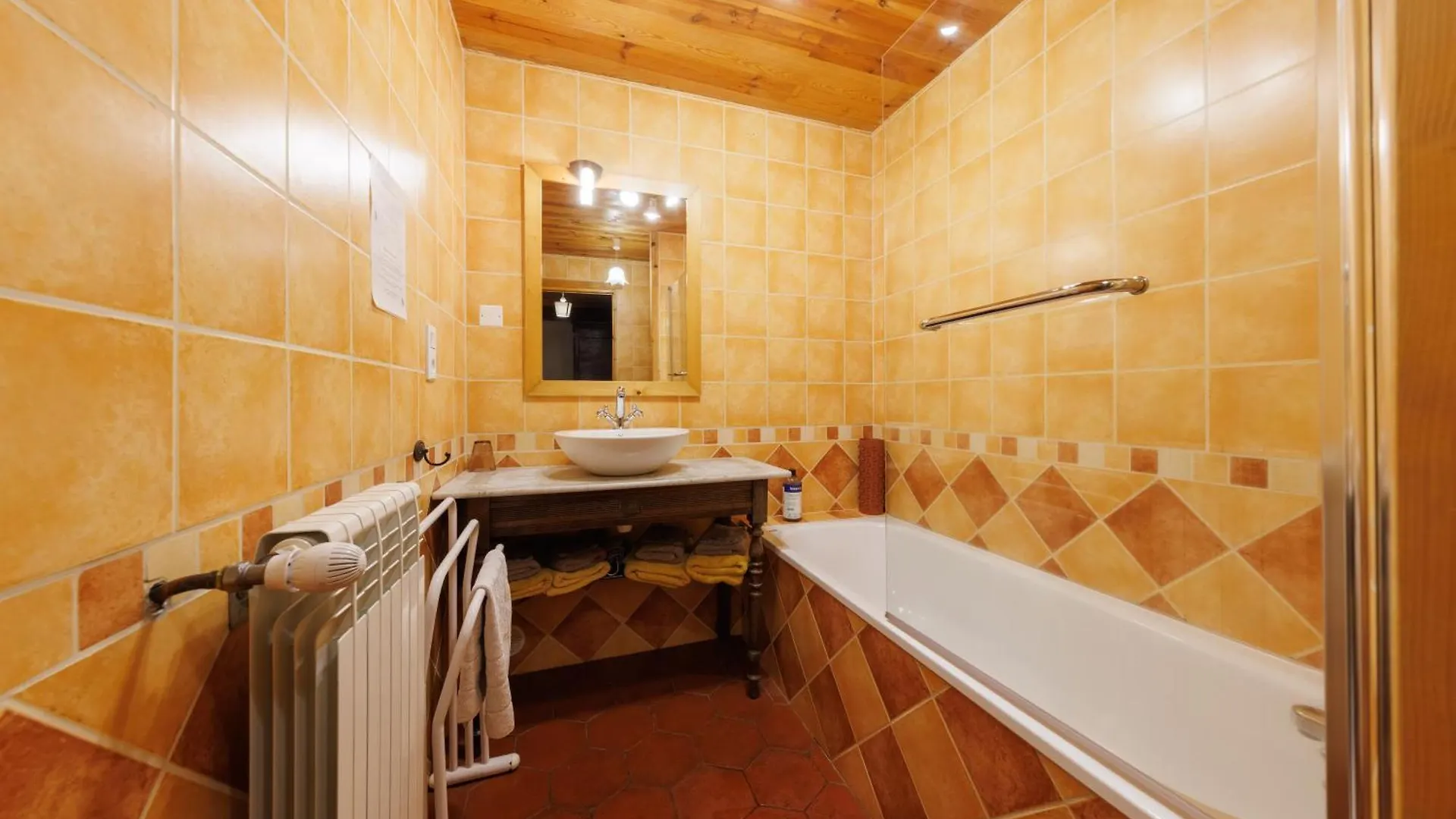 Moulin Du Bateau - Gite De Charme - Piscine - Nature Leotoing Holiday home